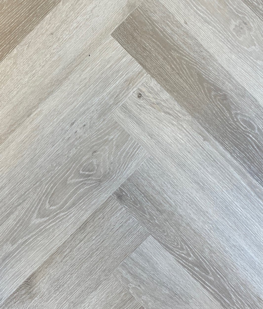 Pontek - Herringbone SPC Vinyl Plank - Cougar Creek