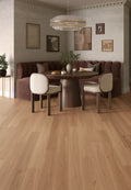 Noble Oak Branch room scene