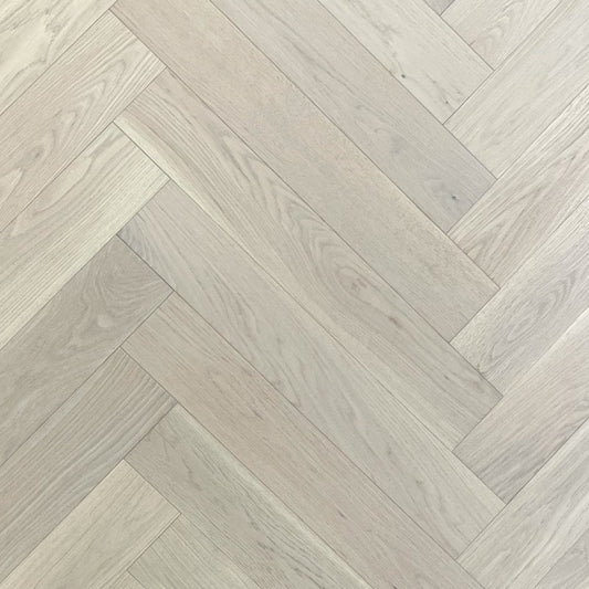 Vidar - American Oak - Herringbone Collection - Naked Oak - AB Grade